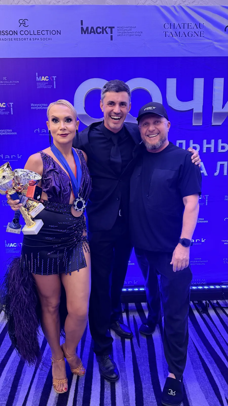 Ольга Миронова, владелица ORO Dance Studio, на награждении турнира