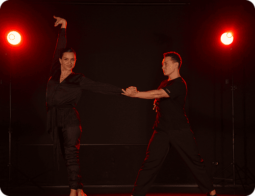 Ученица ORO Dance Studio на тренировке